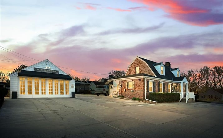 Pictures of Office, Retail property located at 203 SW Jefferson Street, Lee's Summit, MO 64063 for sales - image #1