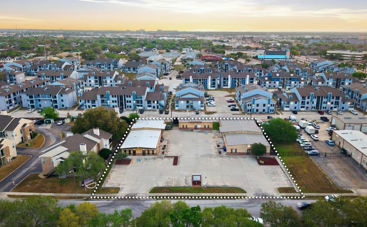 Pictures of Mixed Use, Office property located at 5502 Burnham Dr, Corpus Christi, TX 78413 for sales - image #1