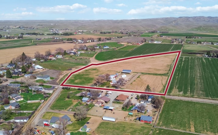 Pictures of Land property located at 350 E Central Rd, Emmett, ID 83617 for sales - image #1