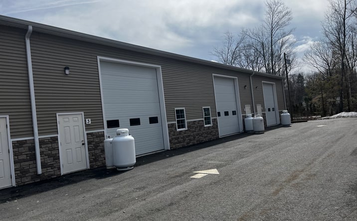 Pictures of Mixed Use property located at 172 Kennebunk Rd Sanford Me USA, Sanford, ME 04073 for sales - image #1