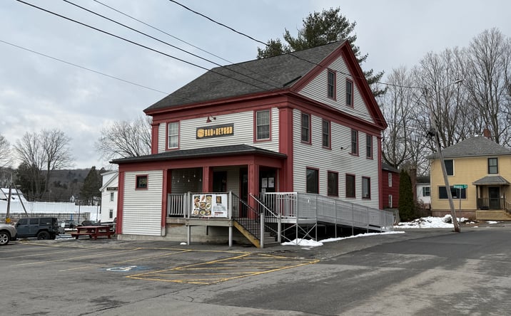 Pictures of Mixed Use, Retail property located at 1 Hichborn St, Augusta, ME 04330 for sales - image #1