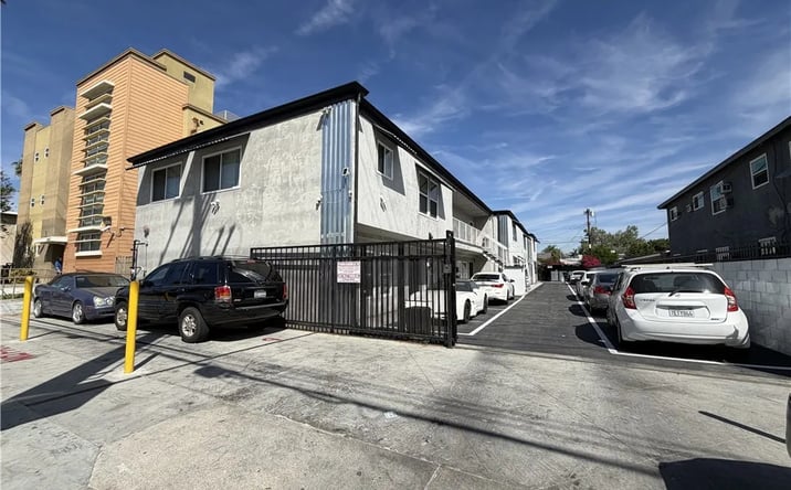 Pictures of Multifamily property located at 13445 Vanowen Street, Van Nuys, CA 91405 for sales - image #1