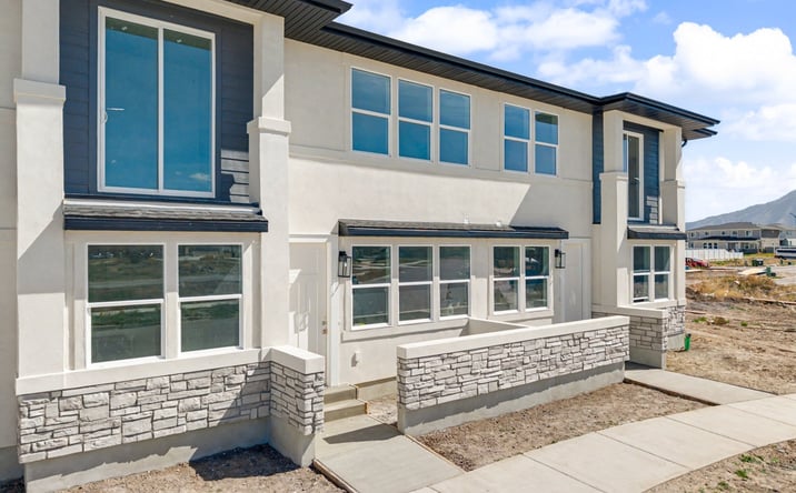 Pictures of Multifamily property located at 741 S Harrison Dr, Springville, UT 84663 for sales - image #1