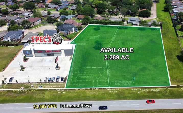 Pictures of Land property located at 10405 W Fairmont Pkwy, La Porte, TX 77571 for sales - image #1
