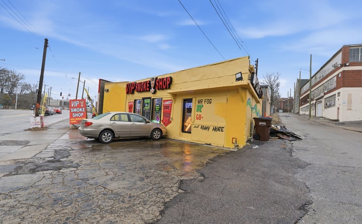 Pictures of Retail property located at 2600 Reading Rd, Cincinnati, OH 45206 for sales - image #1