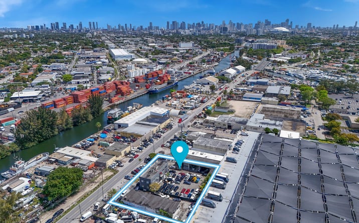 Pictures of Industrial, Retail property located at 3326 NW S River Dr, Miami, FL 33142 for sales - image #1