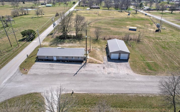 Pictures of Office property located at 315 E Alta Street, Oologah, OK 74053 for sales - image #1