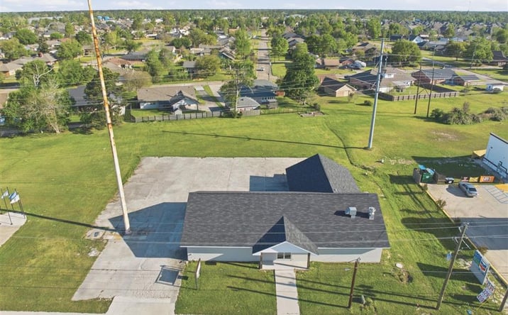 Pictures of Business for Sale property located at 3310 Maplewood Drive, Sulphur, LA 70663 for sales - image #1