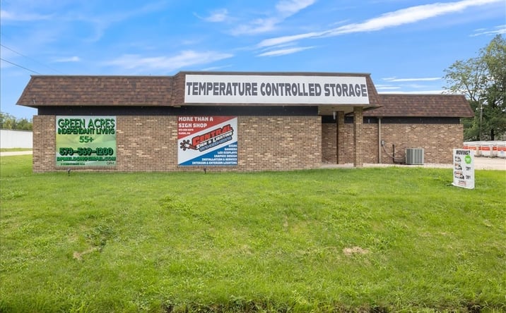 Pictures of Industrial, Self Storage property located at 112 North Street, Eldon, MO 65026 for sales - image #1