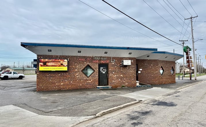 Pictures of Special Purpose property located at 1811 S Burlington Avenue, Muncie, IN 47302 for sales - image #1