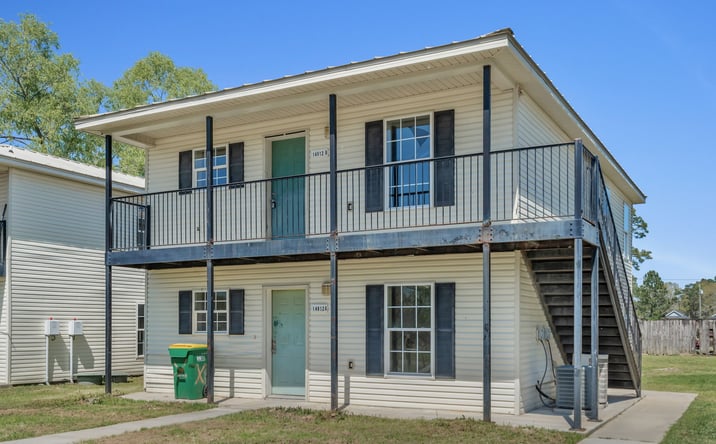 Pictures of Multifamily property located at 14912 Stacey St W, Vancleave, MS 39565 for sales - image #1