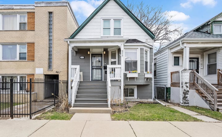 Pictures of Multifamily property located at 6217 S Claremont Avenue, Chicago, IL 60636 for sales - image #1