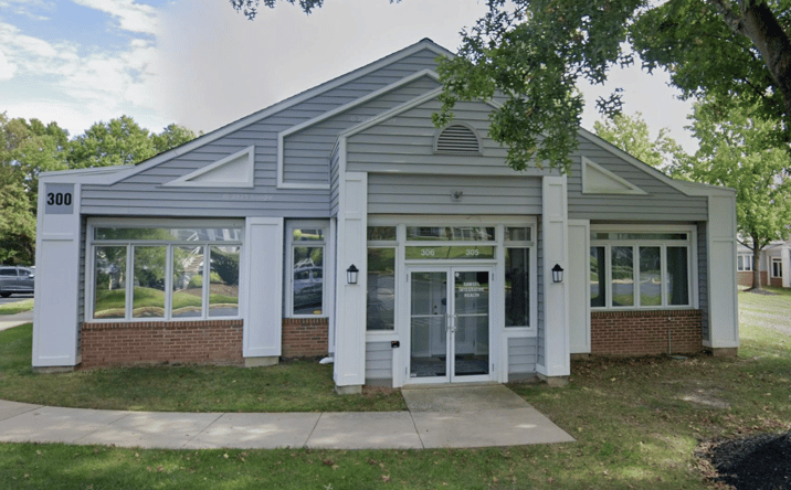 Pictures of Office property located at 304 Corporate Dr E, Langhorne, PA 19047 for sales - image #1