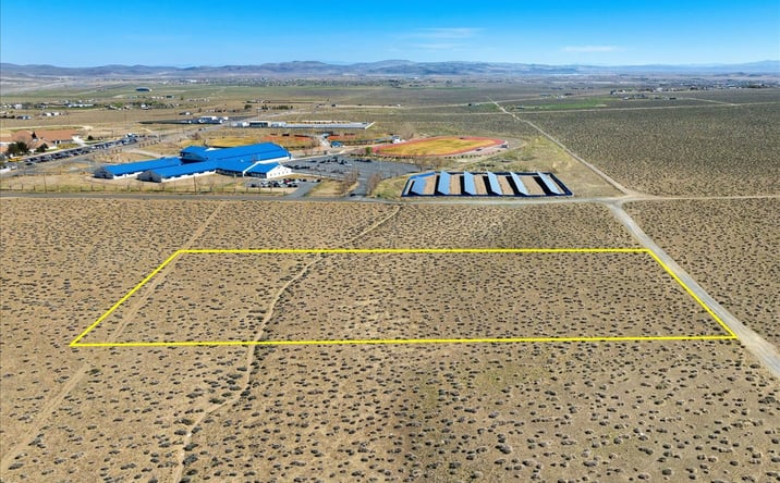 Pictures of Land property located at 4090 Dayton Ave, Silver Springs, NV 89429 for sales - image #1
