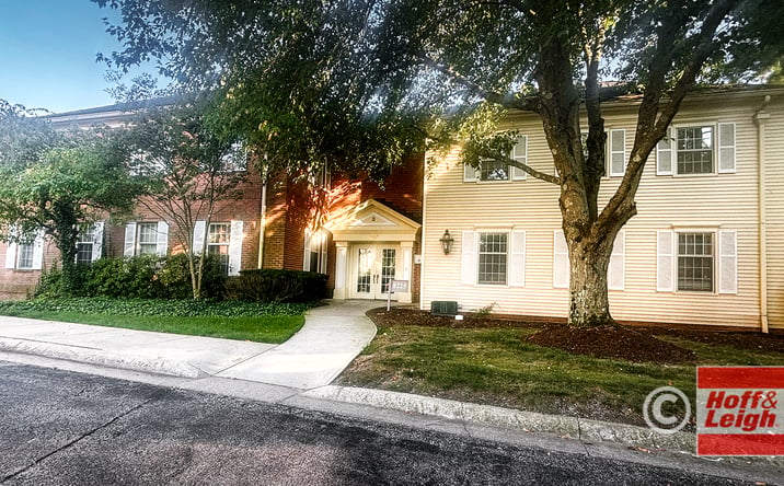 Pictures of Office property located at 8225 Brecksville Rd, Brecksville, OH 44141 for sales - image #1