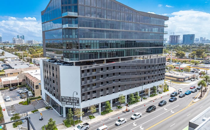 Pictures of Office property located at 800 N Federal Hwy, Hallandale Beach, FL 33009 for sales - image #1