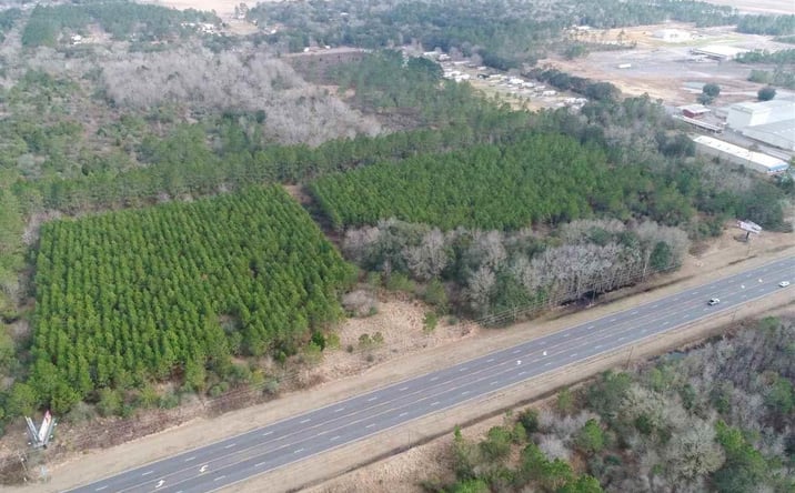 Pictures of Land property located at Foley Beach Express, Foley, AL 36535 for sales - image #1