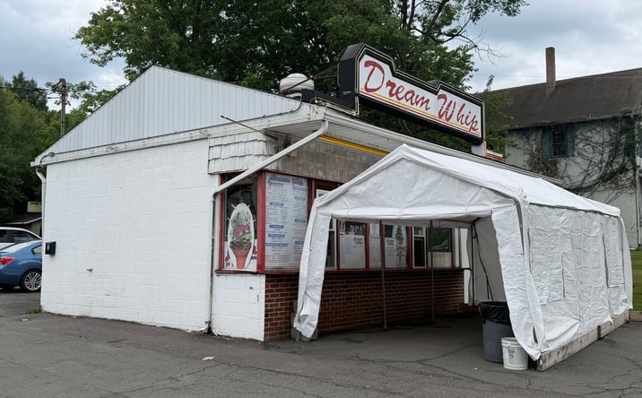Pictures of Retail property located at 2 Alden Rd, Nanticoke, PA 18634 for sales - image #1