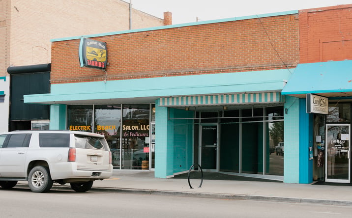 Pictures of Office property located at 144 S Oregon St, Ontario, OR 97914 for sales - image #1