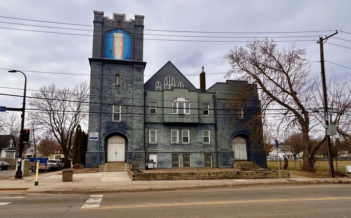 Pictures of Special Purpose property located at 1001 N Penn Ave, Minneapolis, MN 55411 for sales - image #1