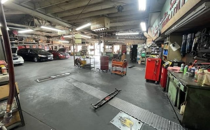 Pictures of Business for Sale property located at 2909 W Vernon Ave, Los Angeles, CA 90008 for sales - image #1