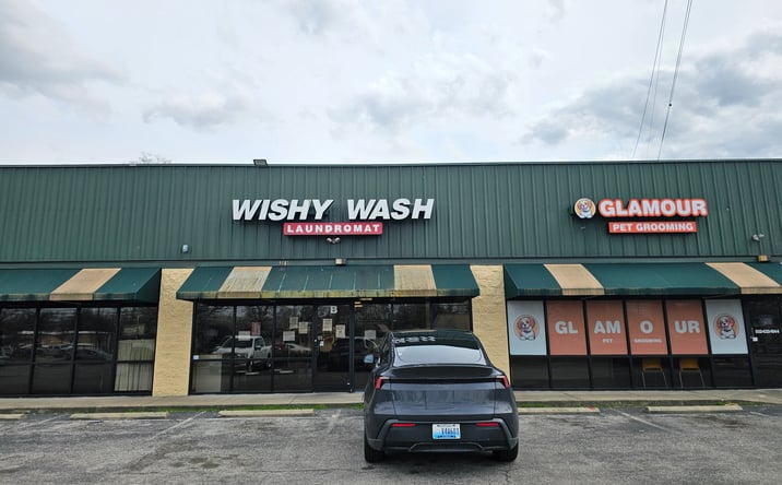 Pictures of Business for Sale property located at 4615 Dixie Hwy, Louisville, KY 40216 for sales - image #1
