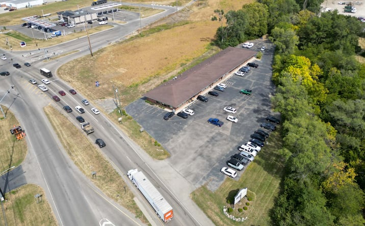 Pictures of Retail, Office property located at 1300 Cincinnati Dayton Rd, Middletown, OH 45044 for sales - image #1