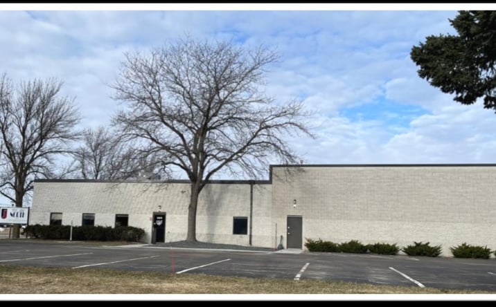 Pictures of Office, Industrial property located at 21475 Heath Ave, Lakeville, MN 55044 for sales - image #1