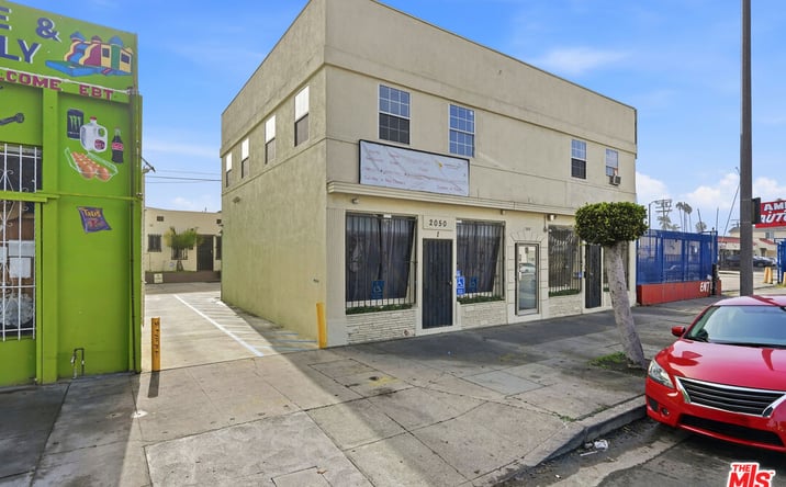 Pictures of Retail property located at 2048 W Florence Ave, Los Angeles, CA 90047 for sales - image #1