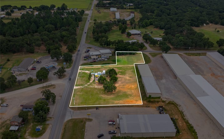 Pictures of Land property located at 5317 Enos Road, Kingston, OK 73439 for sales - image #1