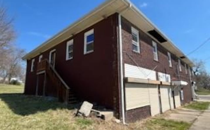 Pictures of Retail property located at 1306 Wood Avenue, Kansas City, KS 66104 for sales - image #1