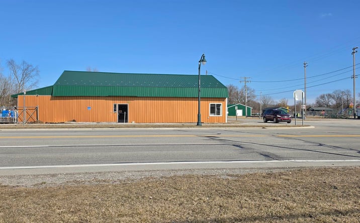 Pictures of Special Purpose property located at 300 N Mable, Pinconning, MI 48650 for sales - image #1