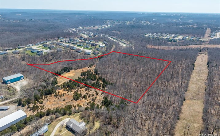 Pictures of Land property located at 0 Bonaire Dr, St, Saint Robert, MO 65584 for sales - image #1