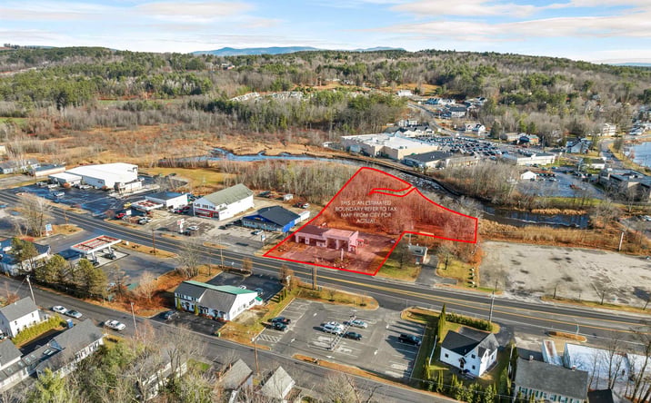 Pictures of Hospitality, Special Purpose, Business for Sale property located at 329 Daniel Webster Hwy, Meredith, NH 03253 for sales - image #1
