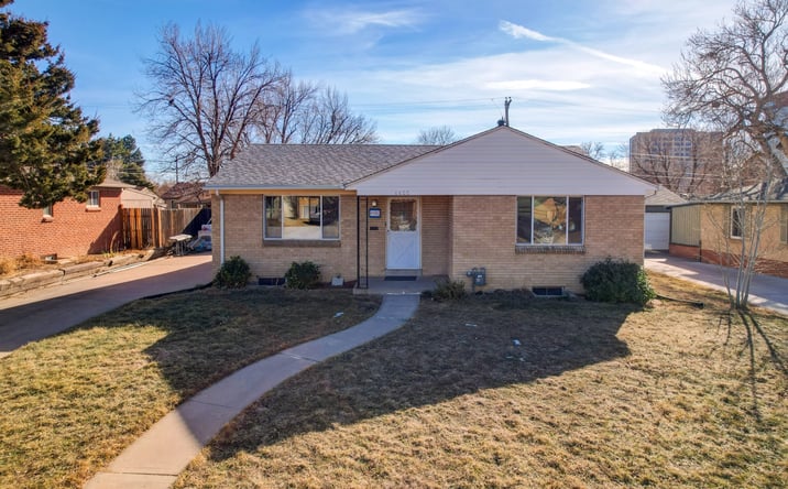 Pictures of Multifamily property located at 4480 E Montana Pl, Denver, CO 80222 for sales - image #1