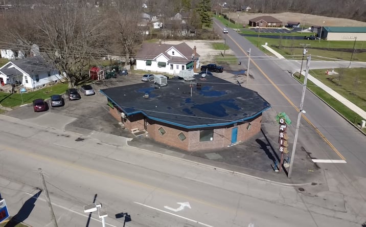 Pictures of Retail property located at 1811 S Burlington Dr, Muncie, IN 47302 for sales - image #1