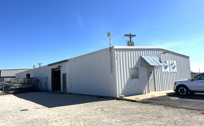 Pictures of Industrial property located at 926 Jody Ln, San Angelo, TX 76904 for sales - image #1