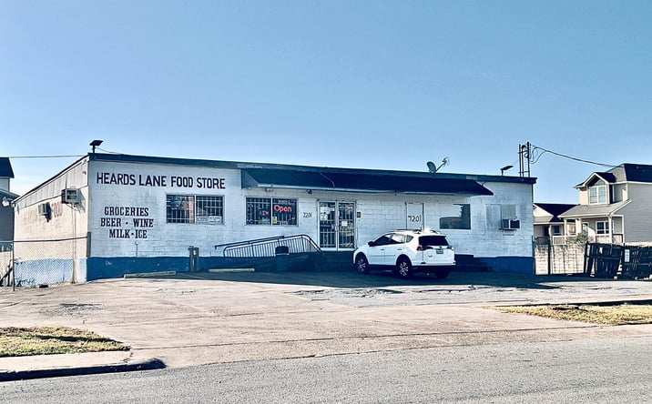 Pictures of Retail property located at 7201 Avenue P 1/2,, Galveston, TX 77551 for sales - image #1