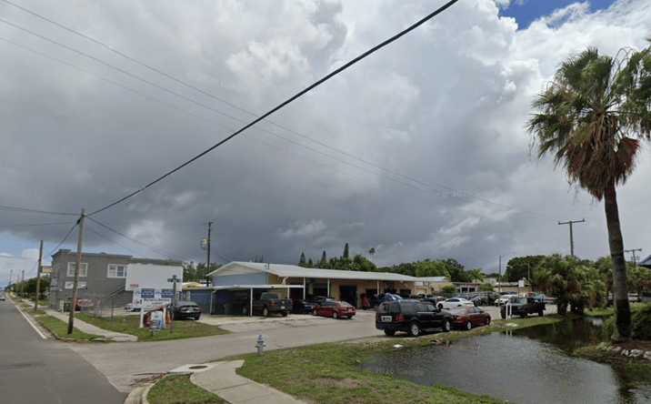 Pictures of Industrial, Mixed Use, Office, Retail, Self Storage property located at 2223 9th St W, Bradenton, FL 34205 for sales - image #1
