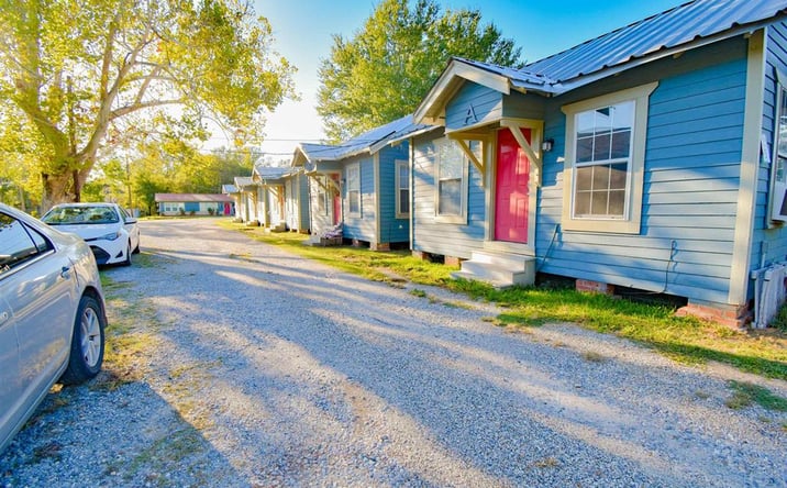 Pictures of Multifamily property located at 210 College Street, Orange, TX 77630 for sales - image #1
