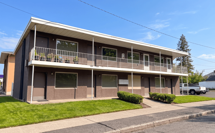 Pictures of Multifamily property located at 2626 N Hemlock St, Spokane, WA 99205 for sales - image #1
