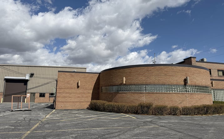 Pictures of Industrial property located at 900 Lima Ave, Findlay, OH 45840 for sales - image #1