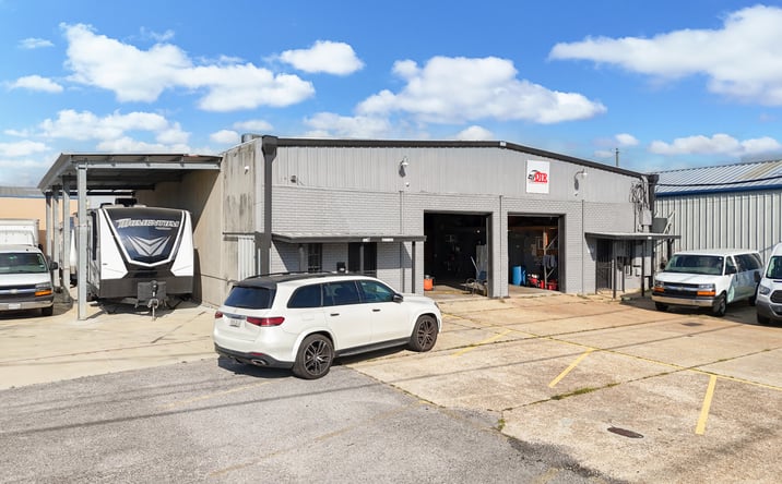 Pictures of Industrial, Office property located at 2837 Sharon St, Kenner, LA 70062 for sales - image #1