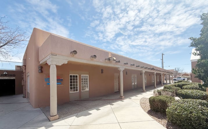 Pictures of Retail, Office property located at 2001 Mountain Rd NW, Albuquerque, NM 87104 for sales - image #1