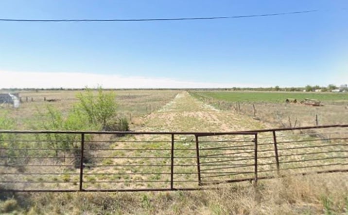 Pictures of Land property located at 1839 S Roosevelt Rd 7, Portales, NM 88130 for sales - image #1
