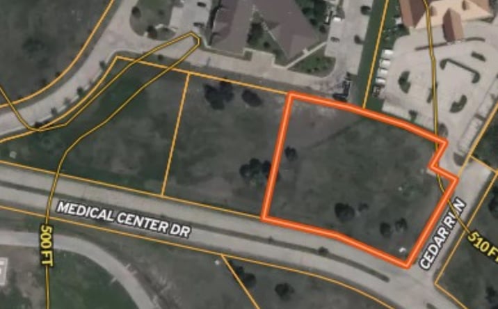 Pictures of Land property located at TBD Lot 3 Medical Center Drive, Ennis, TX 75119 for sales - image #1