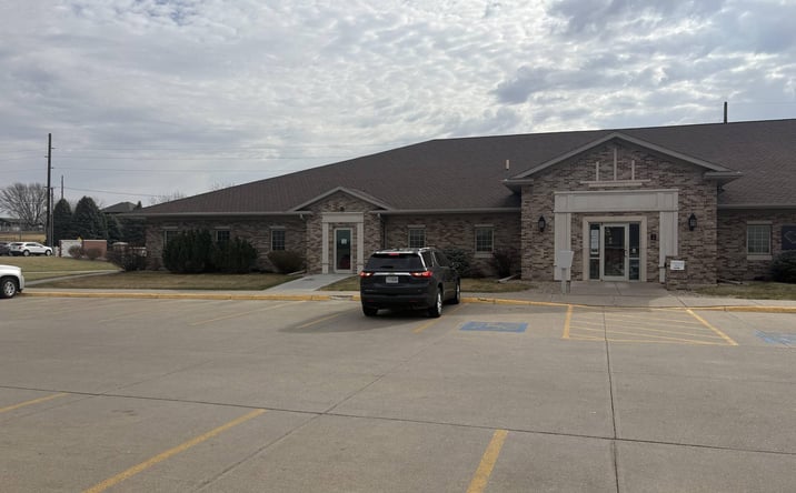 Pictures of Office property located at 2501 Lakeridge Dr, Norfolk, NE 68701 for sales - image #1