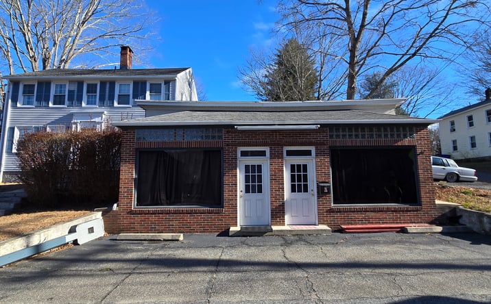 Pictures of Mixed Use, Multifamily property located at 87 Main St, Deep River, CT 06417 for sales - image #1