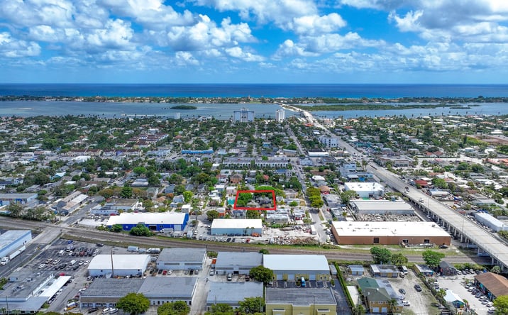 Pictures of Multifamily property located at 3804 Miller Ave, West Palm Beach, FL 33405 for sales - image #1