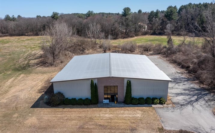 Pictures of Industrial property located at 30 Crabtree Ln, Woodstock, CT 06281 for sales - image #1